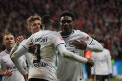 体育直播-柏林赫塔逆转赢下弗莱堡，排名上升