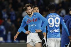 足球直播在线观看-那不勒斯球员表现出色，球队雄心勃勃