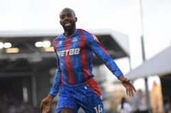 足球直播平台-富勒姆客场不敌水晶宫，保级压力加大的简单介绍