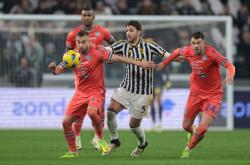 足球直播吧-尤文图斯客场战平那不勒斯，意甲联赛竞争异常激烈的简单介绍