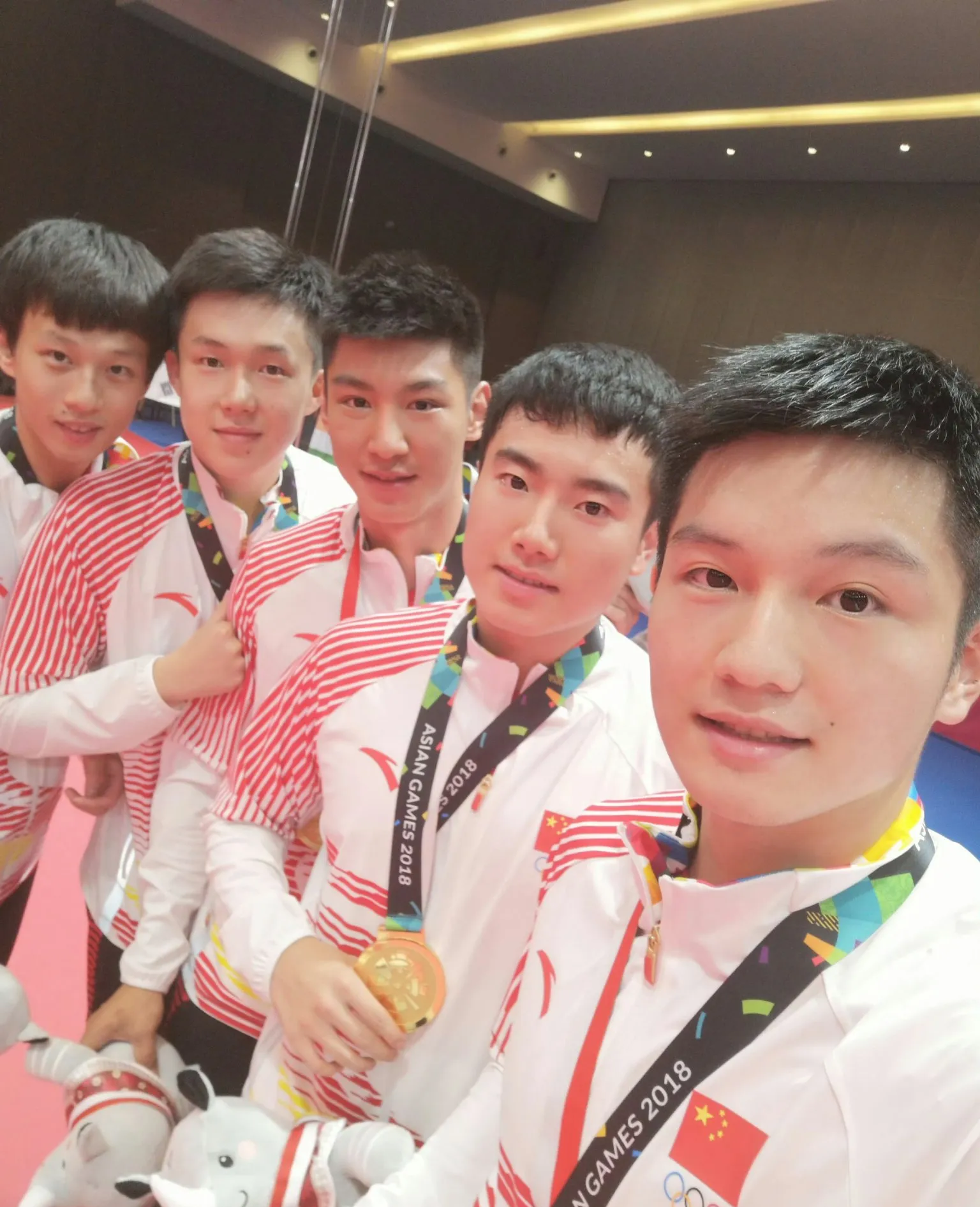 韩国乒乓球队险胜波兰乒乓球队，王皓惊艳世界的简单介绍