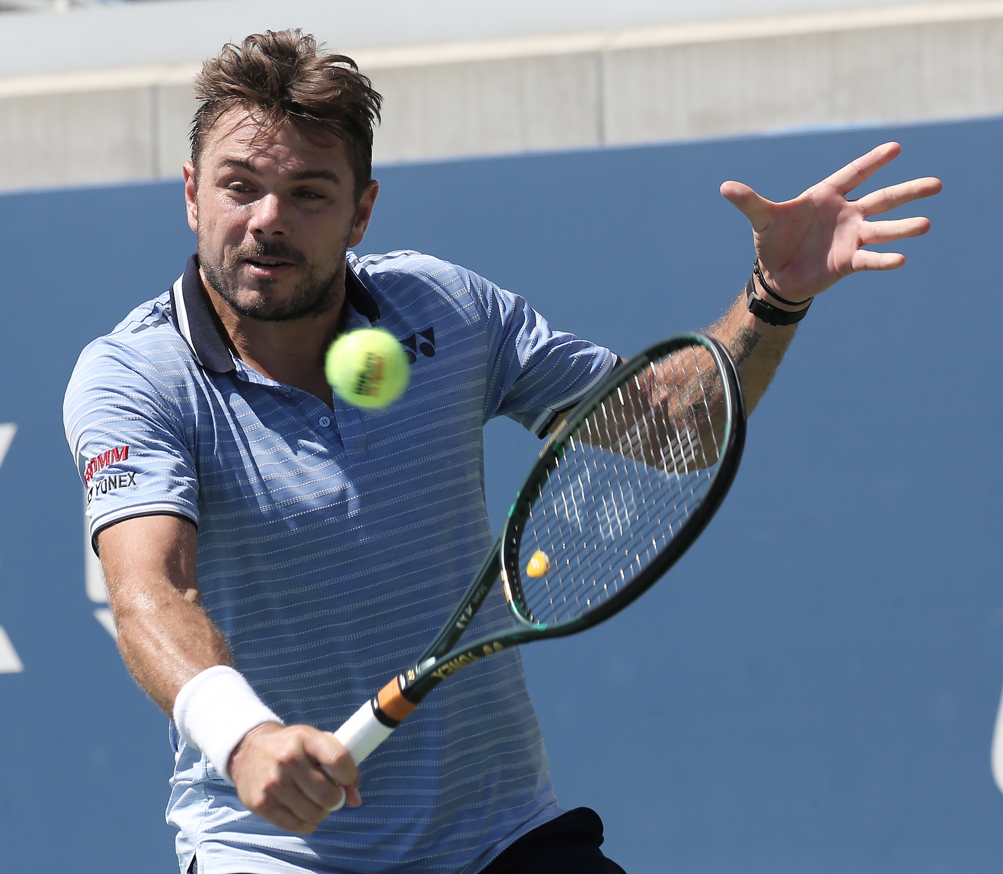 包含西班牙网球队逆转英国网球队，瓦林卡惊艳世界的词条