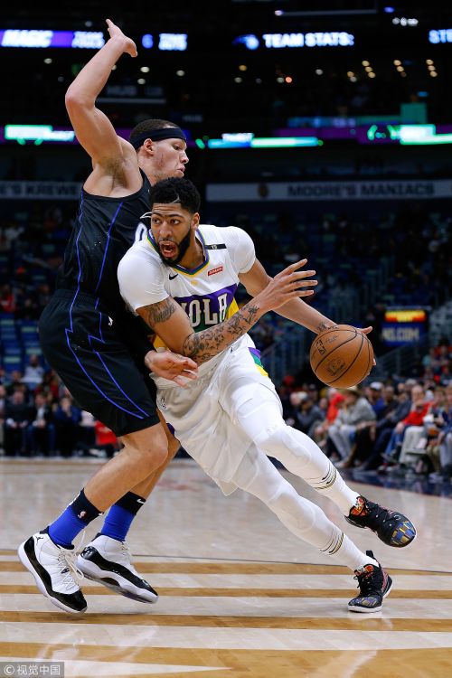 魔术逆转天津队，浓眉哥刷新纪录